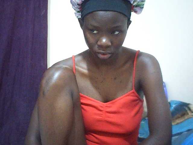 Idah01 live cam on BongaCams