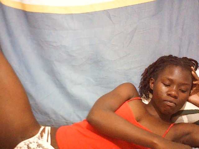 Idah01 live cam on BongaCams