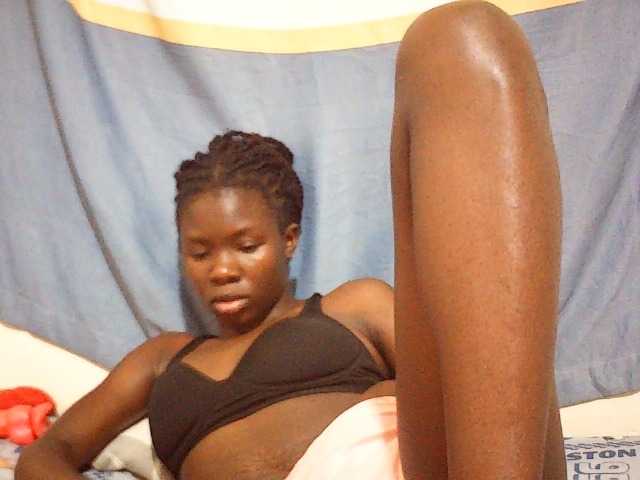 Idah01 live cam on BongaCams