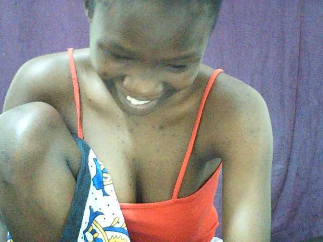 Idah01 live cam on BongaCams