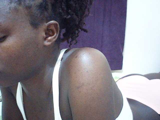 Idah01 webcam bongacams model stream image