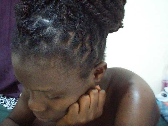 Idah01 live cam on BongaCams