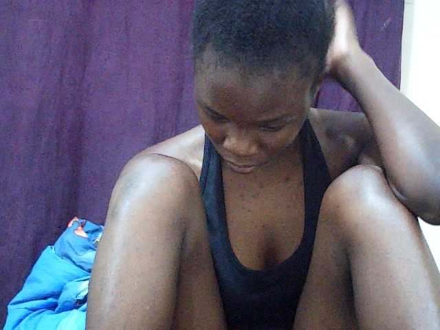 Idah01 live cam on BongaCams