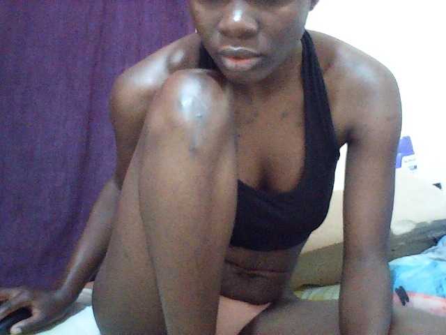 Idah01 live cam on BongaCams