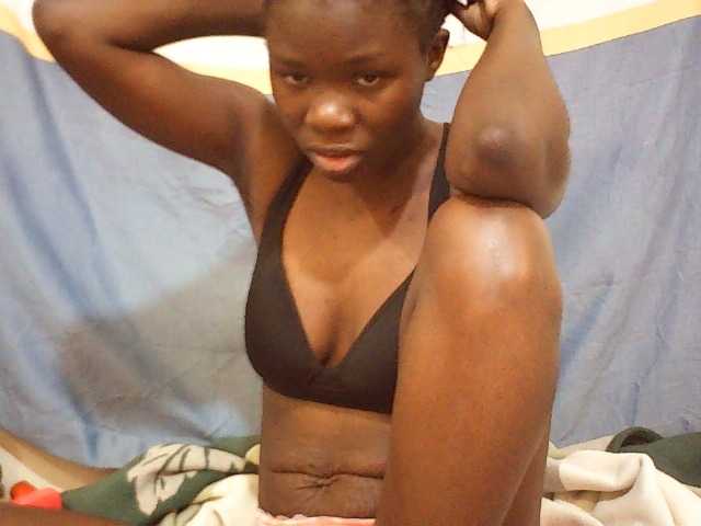 Idah01 live cam on BongaCams
