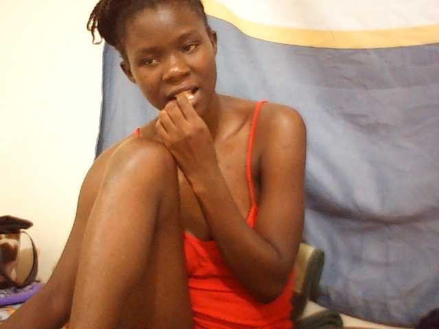 Idah01 live cam on BongaCams