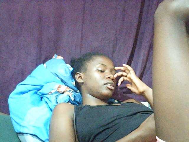 Idah01 live cam on BongaCams
