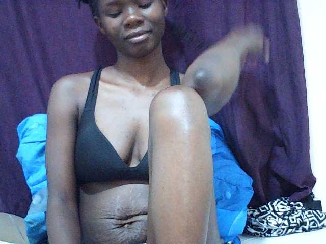Idah01 live cam on BongaCams