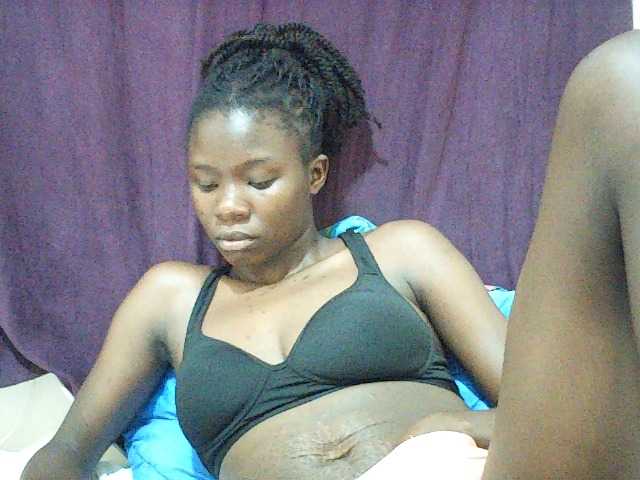 Idah01 live cam on BongaCams