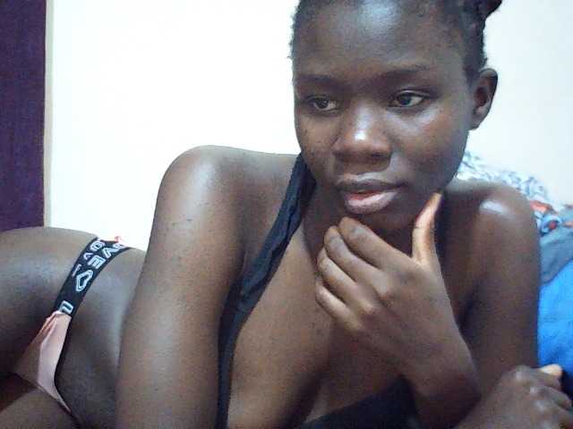 Idah01 live cam on BongaCams