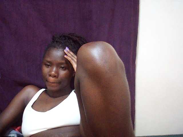 Idah01 live cam on BongaCams