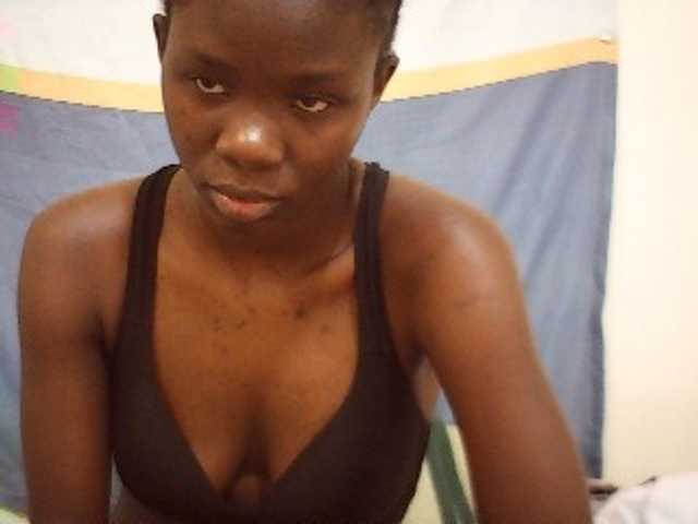 Idah01 live cam on BongaCams