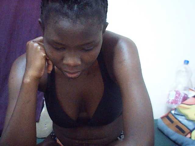 Idah01 live cam on BongaCams