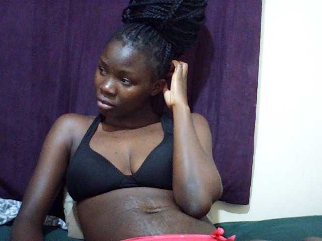 Idah01 live cam on BongaCams