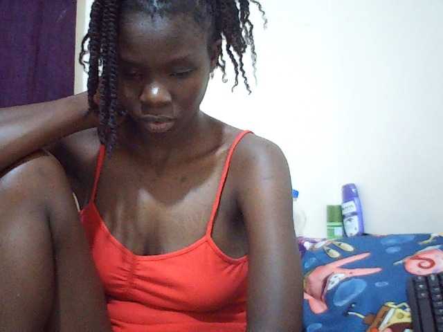 Idah01 live cam on BongaCams