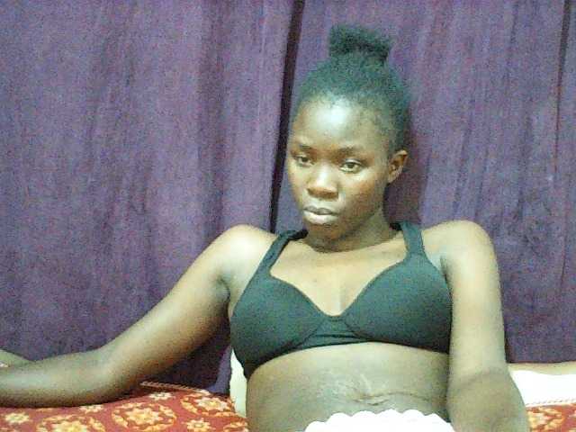 Idah01 live cam on BongaCams