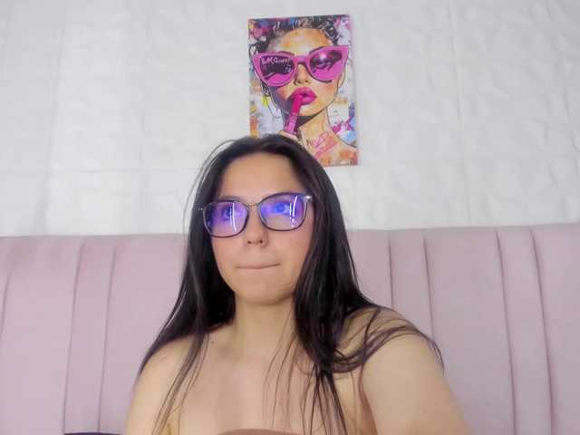lola-caicedo