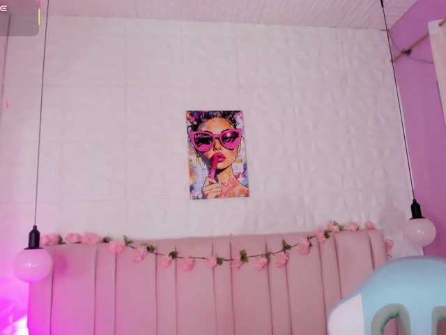 lola-caicedo live cam on BongaCams