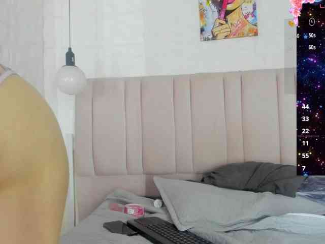 lola-caicedo