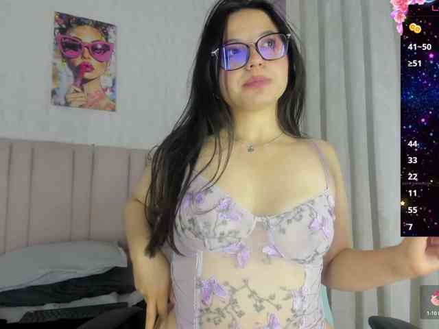 lola-caicedo