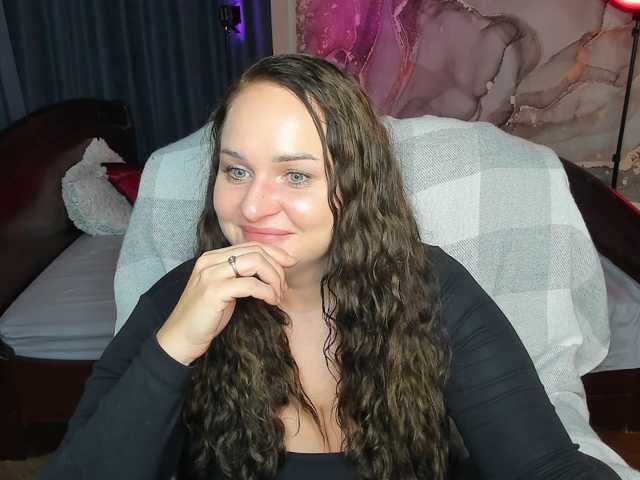 Chorna-Rouse live cam on BongaCams
