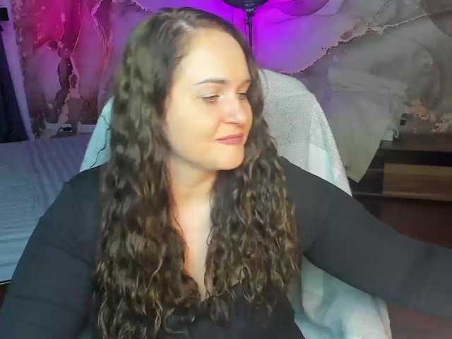 Chorna-Rouse live cam on BongaCams