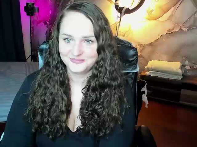Chorna-Rouse live cam on BongaCams