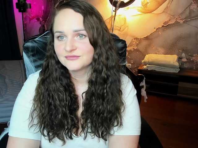 Chorna-Rouse live cam on BongaCams