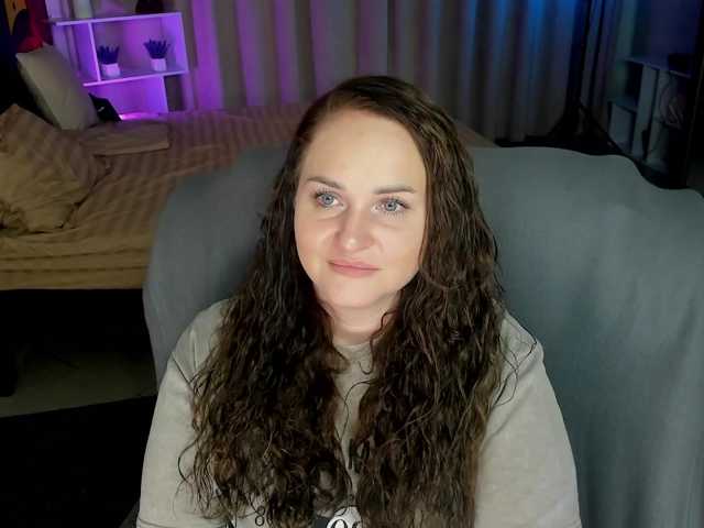 Chorna-Rouse live cam on BongaCams