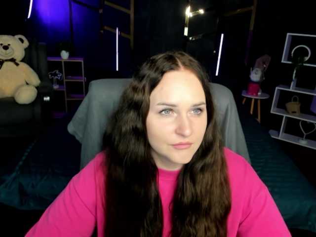 Chorna-Rouse live cam on BongaCams