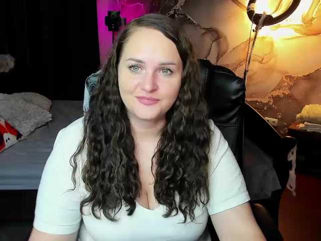 Chorna-Rouse live cam on BongaCams