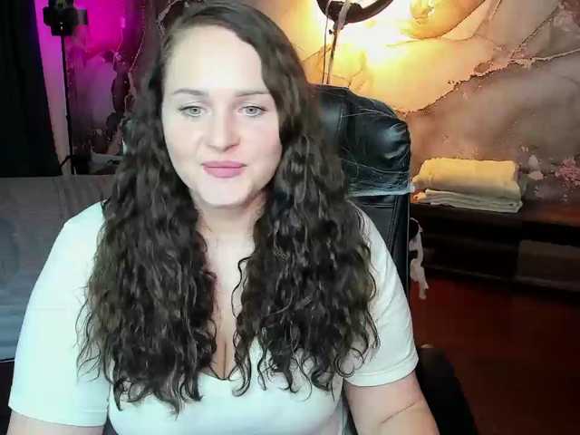 Chorna-Rouse live cam on BongaCams