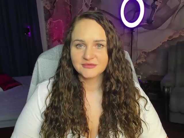 Chorna-Rouse live cam on BongaCams