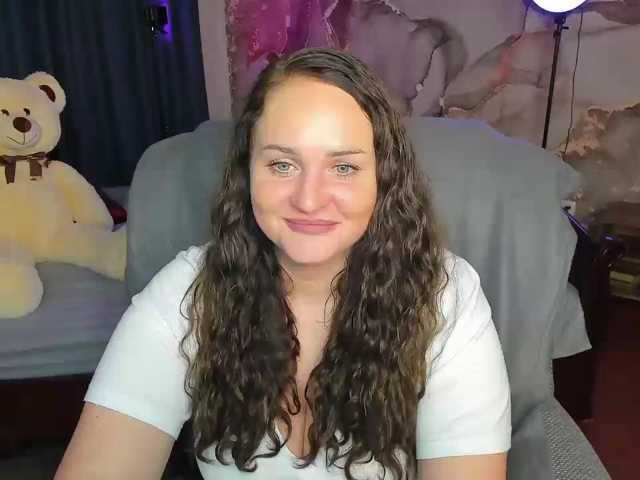 Chorna-Rouse live cam on BongaCams