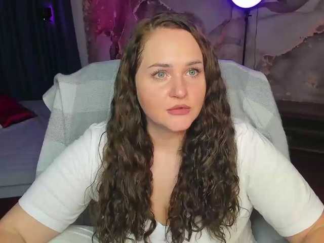 Chorna-Rouse webcam bongacams model stream image