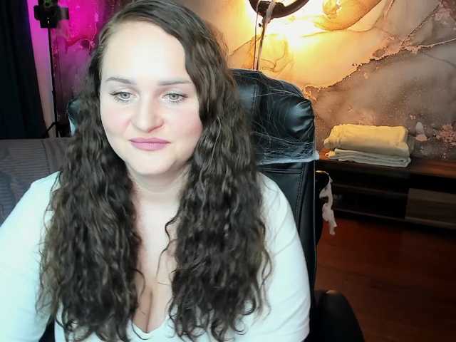 Chorna-Rouse live cam on BongaCams