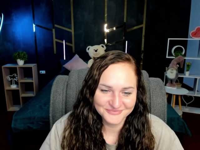 Chorna-Rouse live cam on BongaCams
