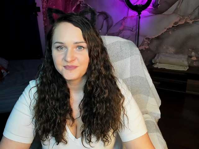 Chorna-Rouse live cam on BongaCams