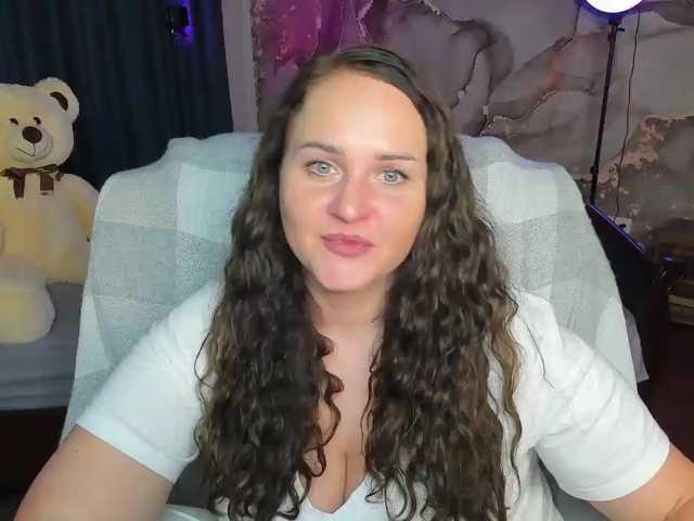 Chorna-Rouse live cam on BongaCams