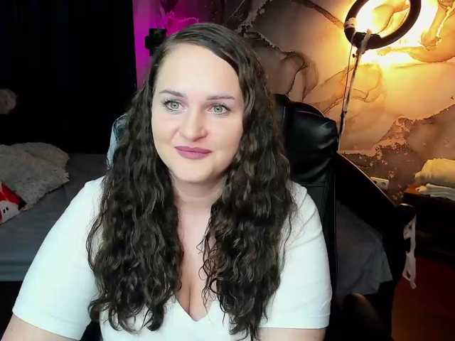 Chorna-Rouse live cam on BongaCams