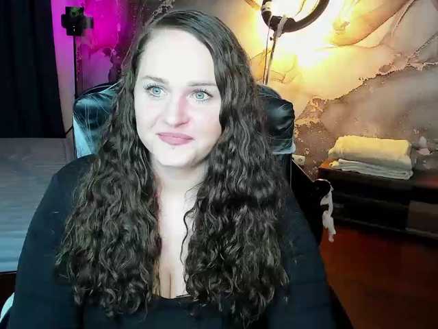 Chorna-Rouse live cam on BongaCams