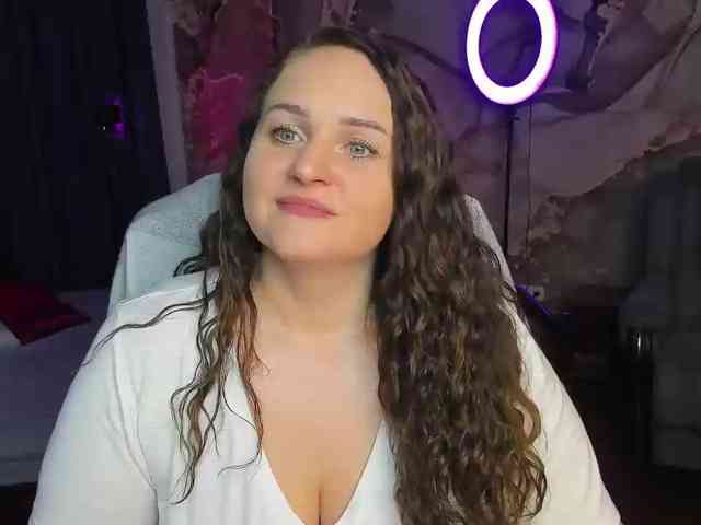 Chorna-Rouse's webcam live show