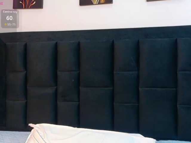 snacktime live cam on BongaCams