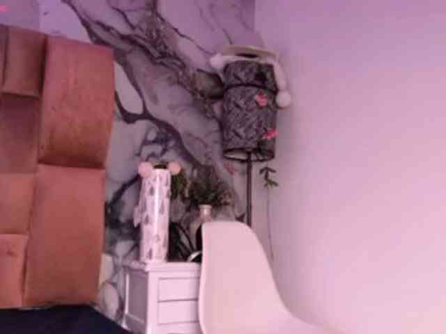 SWEET-BONNIE webcam