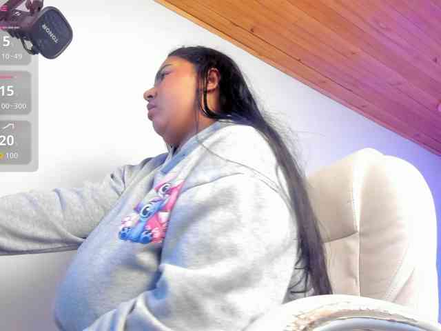 valentinaboobs