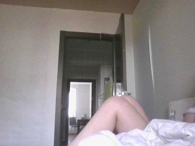 Nika2021 live cam on BongaCams