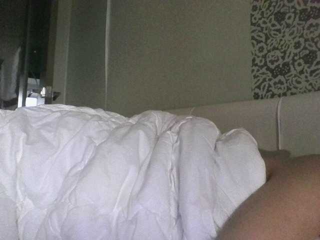 Nika2021 live cam on BongaCams