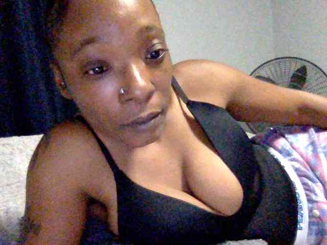 Crybaby212 webcam