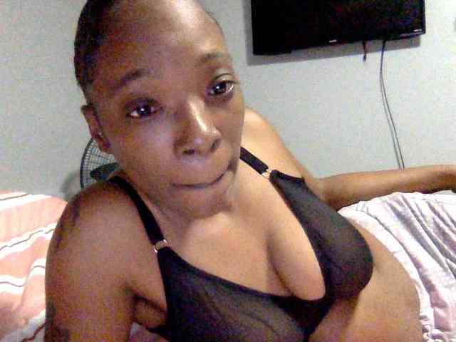 Crybaby212 webcam