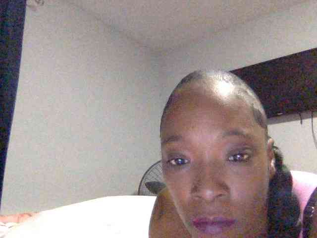 Crybaby212 webcam